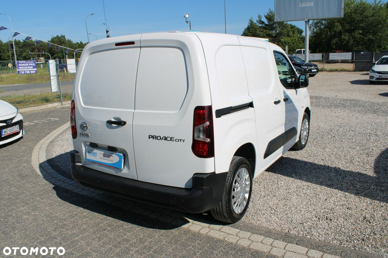 Toyota Proace City - 6