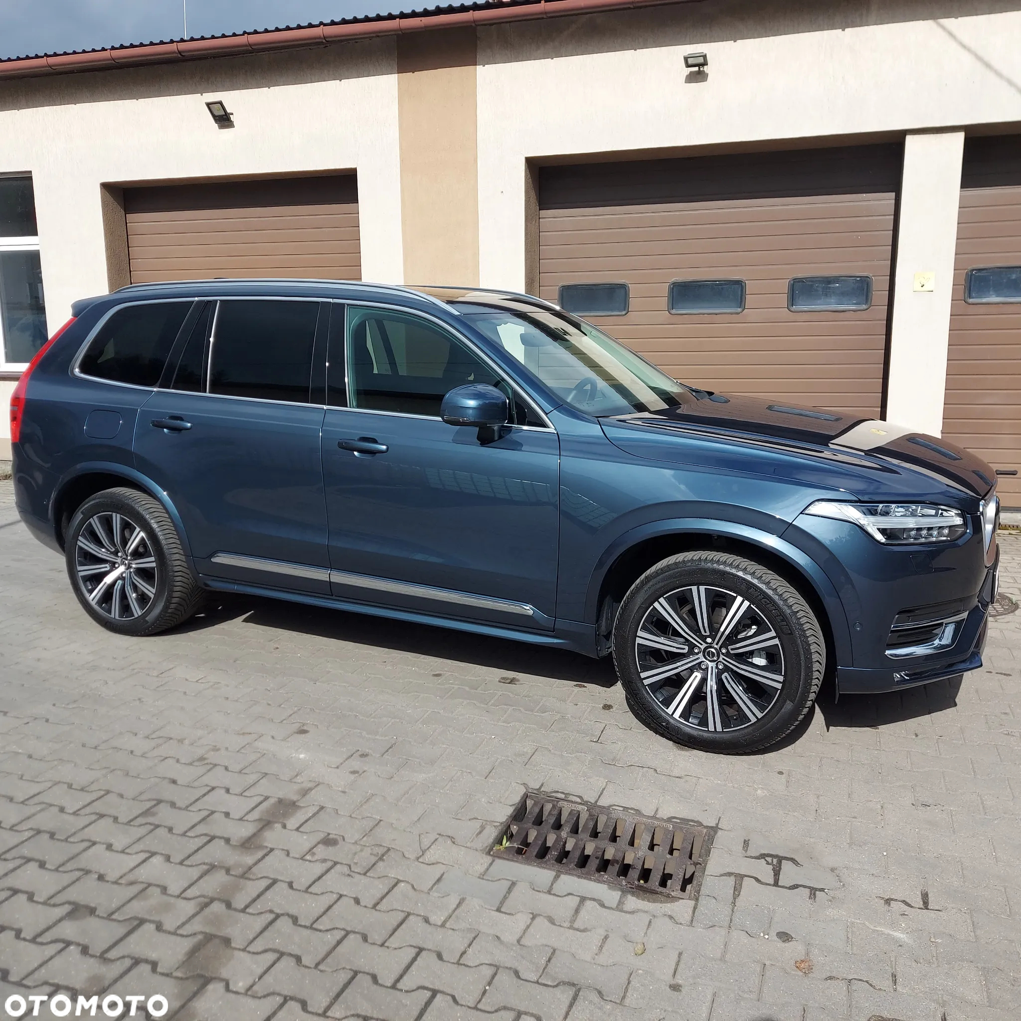 Volvo XC 90 B5 D AWD Plus Bright - 2