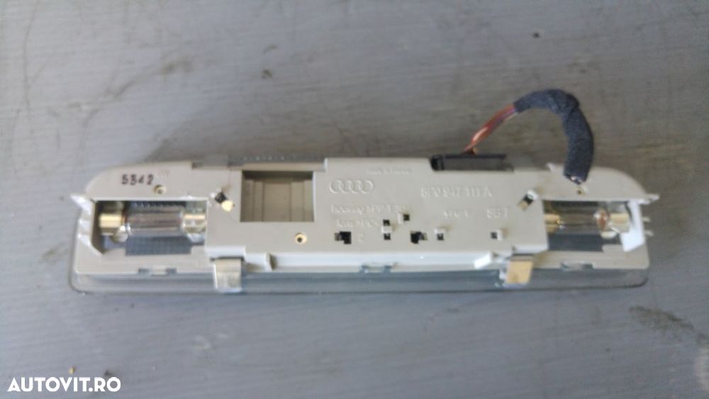 plafoniera interior pasageri audi a4 b6 b7 8e0947111a - 3