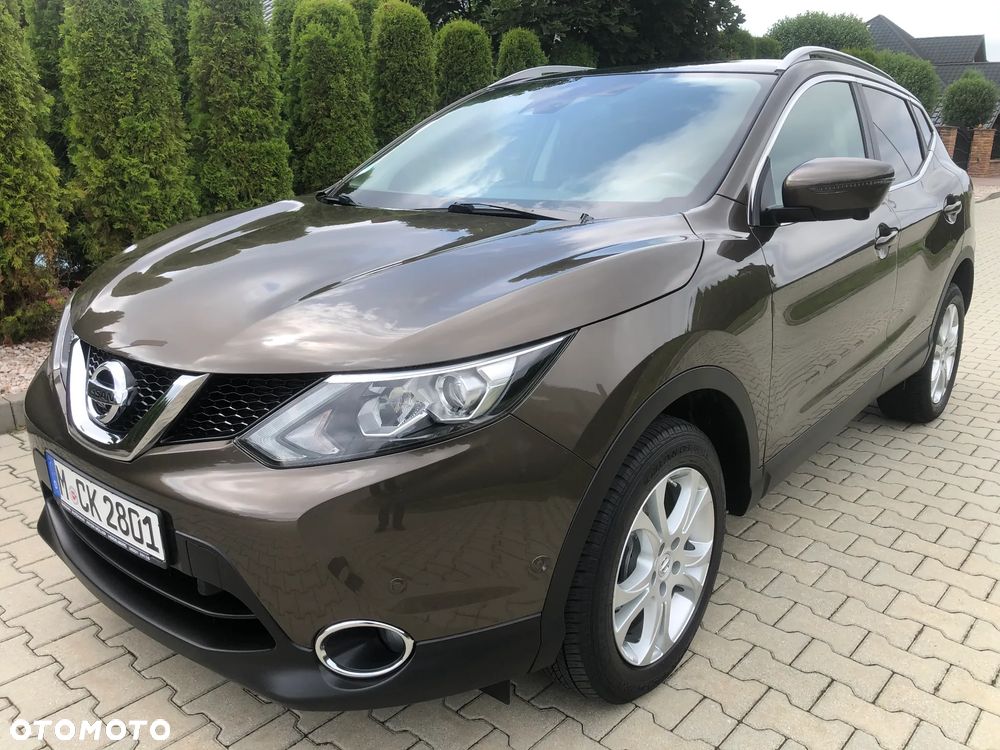 Nissan Qashqai 1.6 DIG-T 360 - 1
