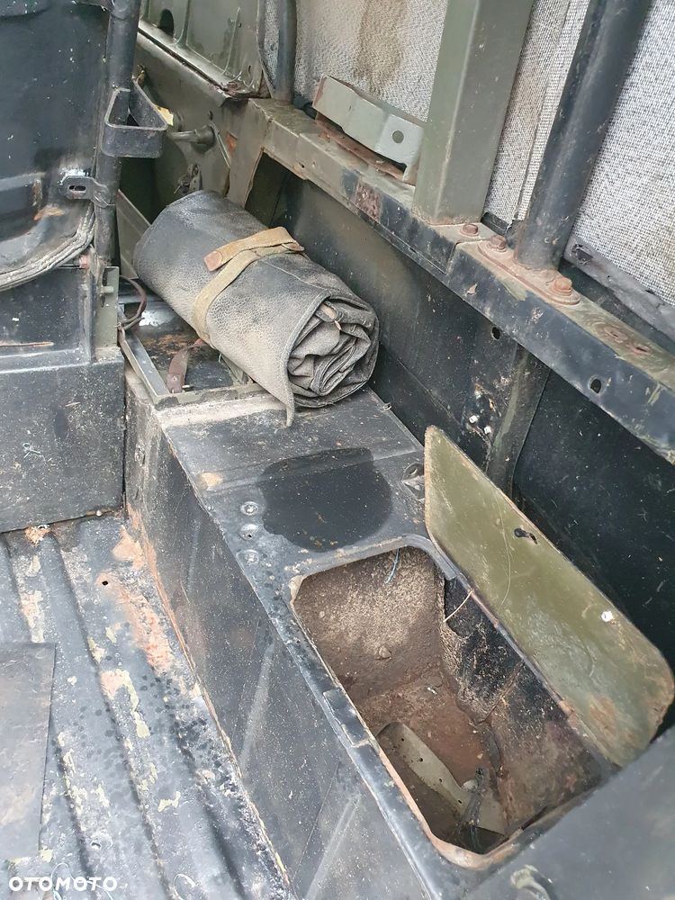 Uaz 469 B - 11