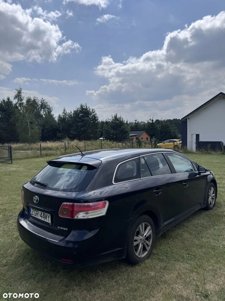 Toyota Avensis 2.0 D-4D Sol - 6