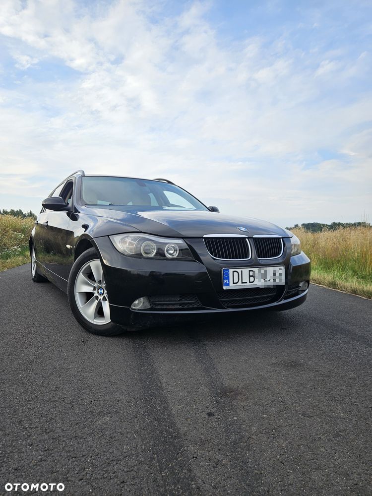 BMW Seria 3 - 1