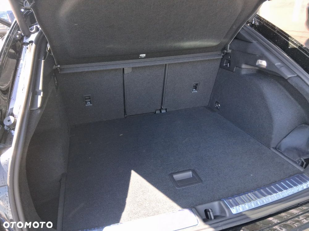 Audi Q3 Sportback - 10