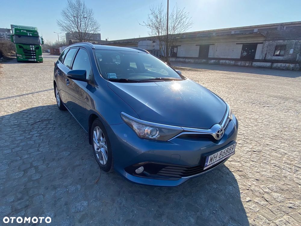 Toyota Auris 1.6 D-4D Comfort - 9