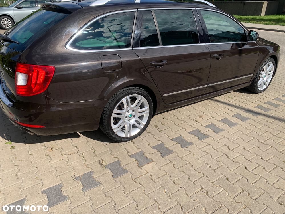 Skoda Superb 2.0 TSI Platinum DSG - 3