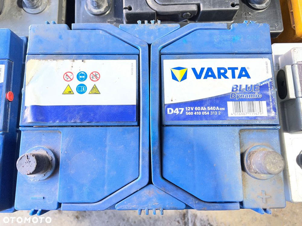 AKUMULATOR BATERIA AMEGA3 100Ah 850A JENOXCLASSIC 80Ah 700A CENTRA FUTURA CA612 61Ah 600A BANNER 60Ah 480A FORSE 60 60Ah 600A HUSKY 63Ah 640A VARTA BLUE DYNAMIC D47 60Ah 540A VARTA BLUE DYNAMIC EFB N65 65Ah 650A - 8