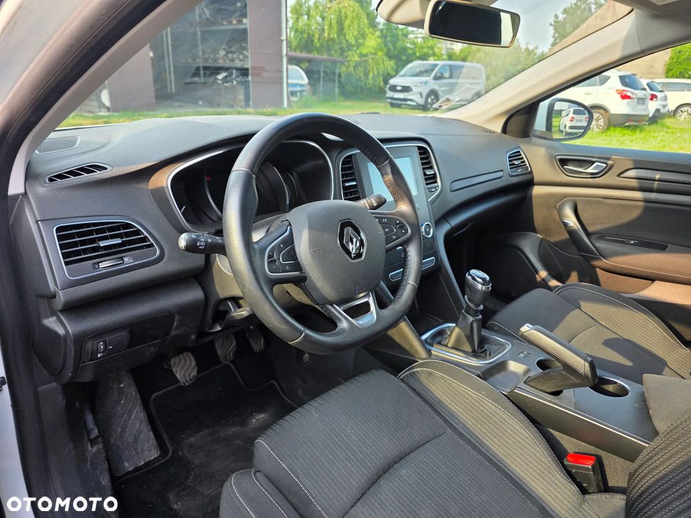 Renault Megane BLUE dCi 115 INTENS - 9