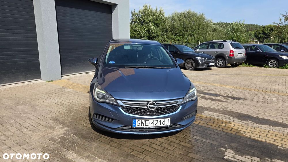 Opel Astra - 4