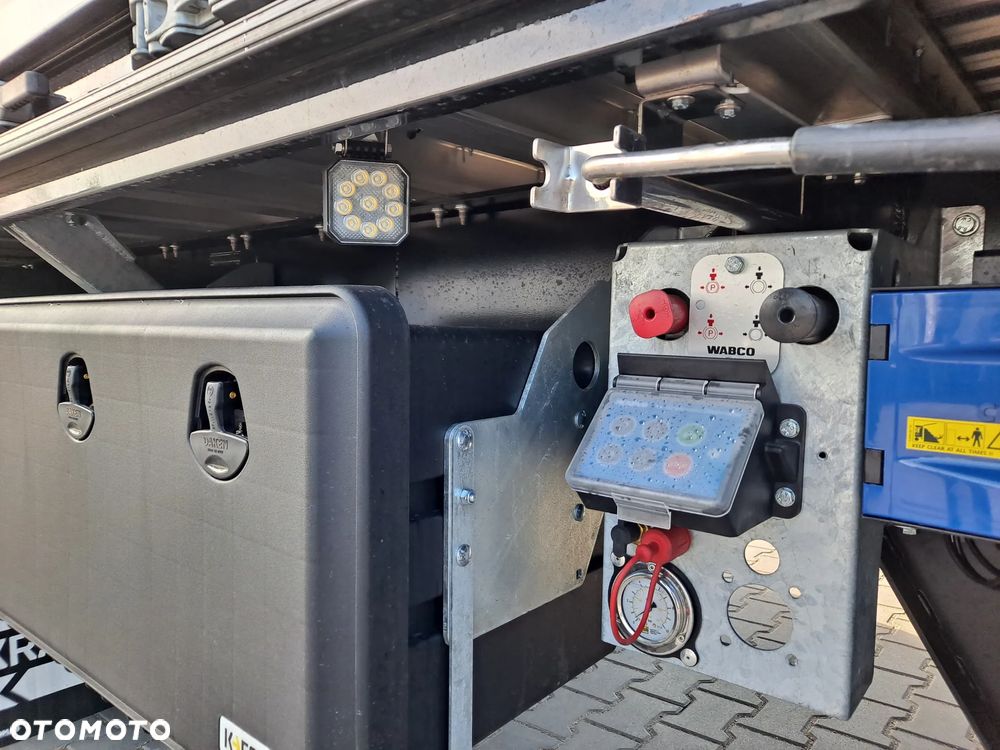 Kraker K-Force Otwierany Bok SD - 33