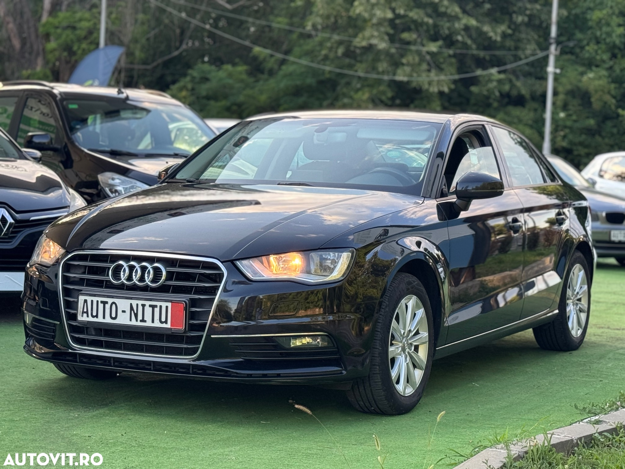 Audi A3 1.6 TDI Sportback (clean diesel) S tronic Ambiente - 4