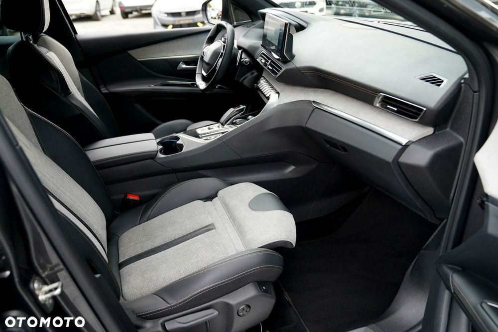 Peugeot 3008 - 26