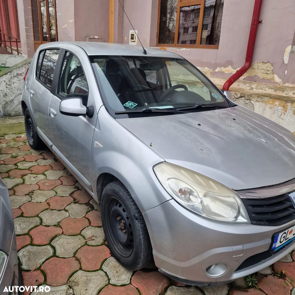 Dacia Sandero 1.6 MPI Preference - 4