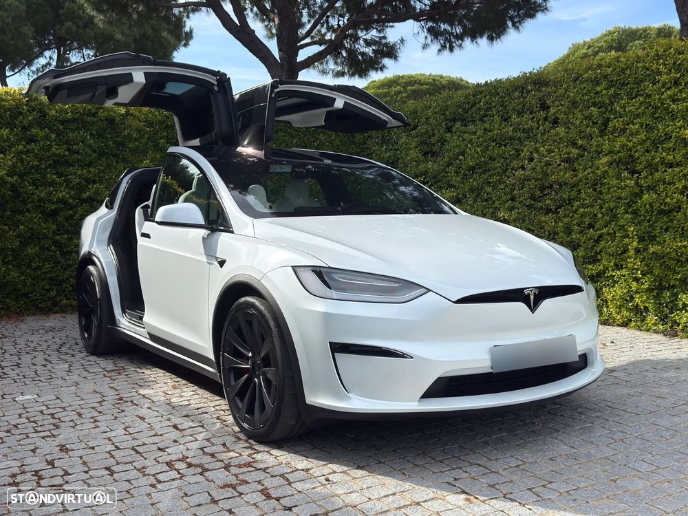 Tesla Model X Plaid AWD - 44