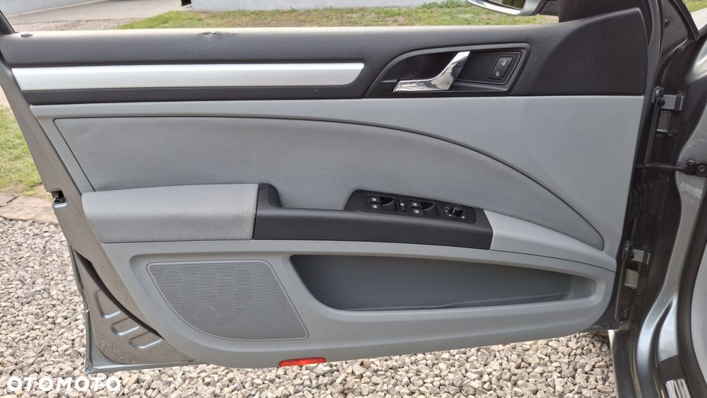 Skoda Superb 2.0 TDI PD Ambition - 31
