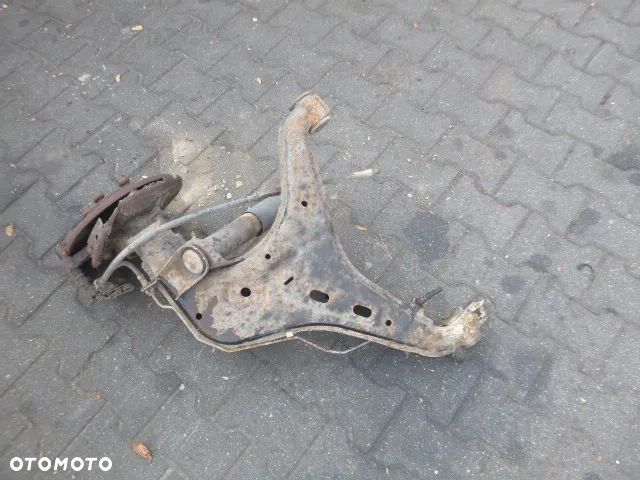 WAHACZ PRAWY TYŁ PRAWY TYLNY VOLKSWAGEN T4 - 11