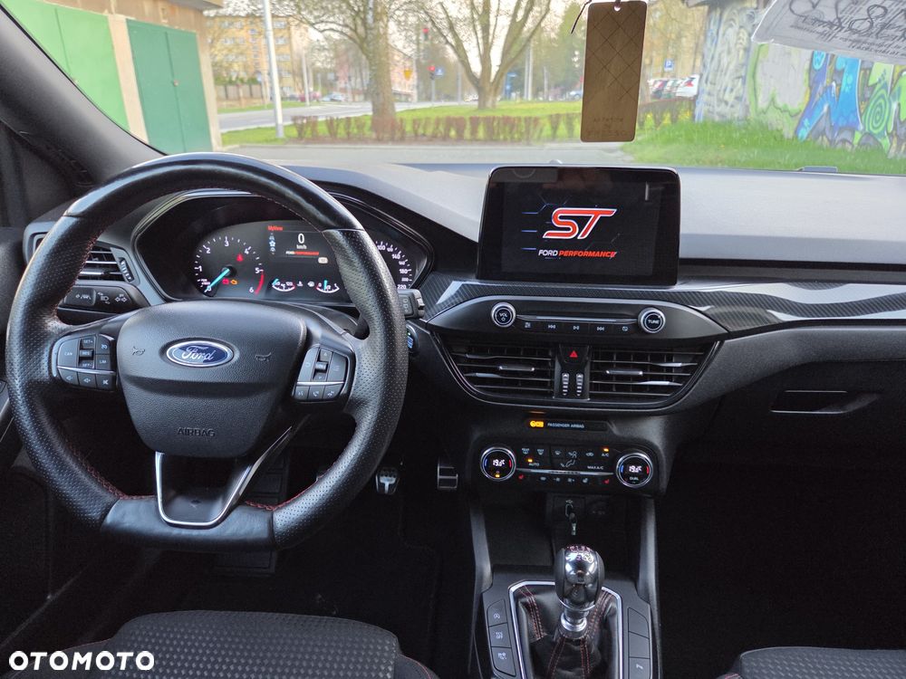 Ford Focus 2.0 EcoBlue ST-Line X - 16