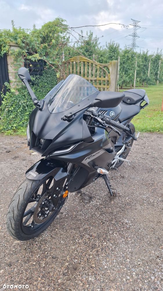 Yamaha YZR - 17