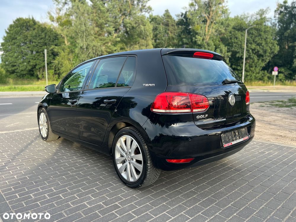 Volkswagen Golf 1.2 TSI DSG Team - 6