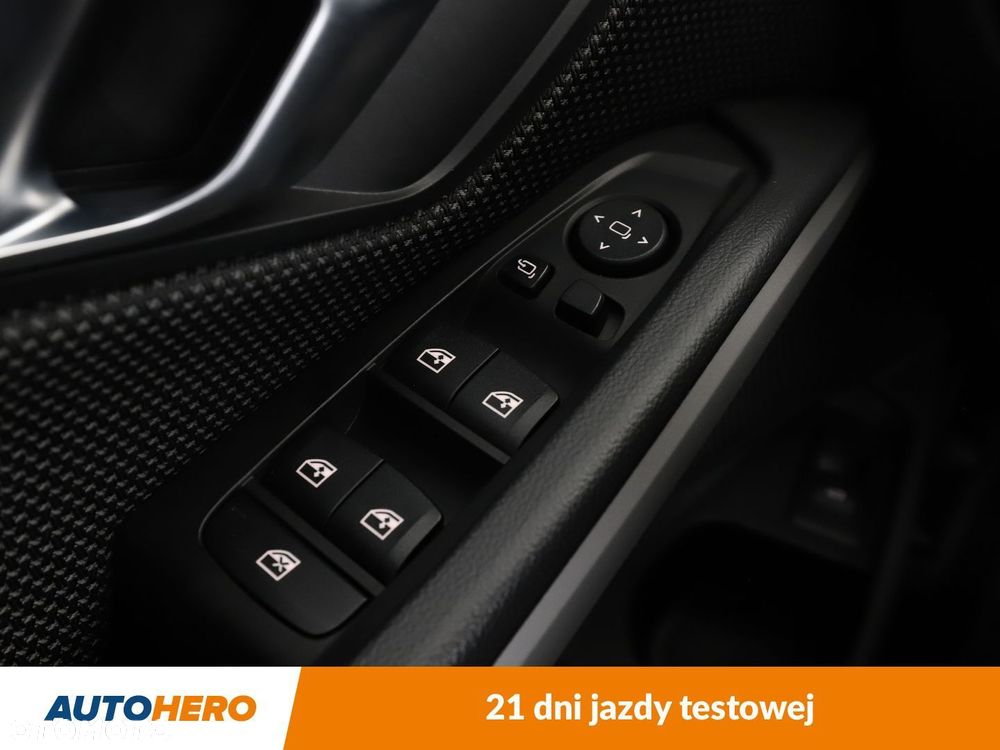 BMW Seria 3 318d - 34