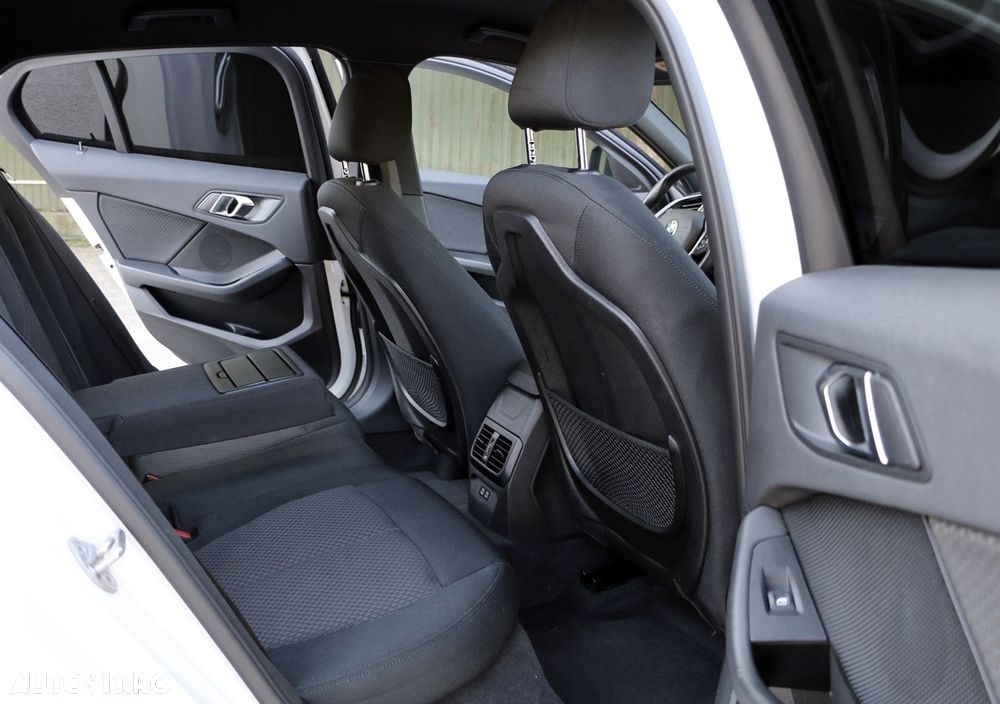 BMW Seria 1 - 19