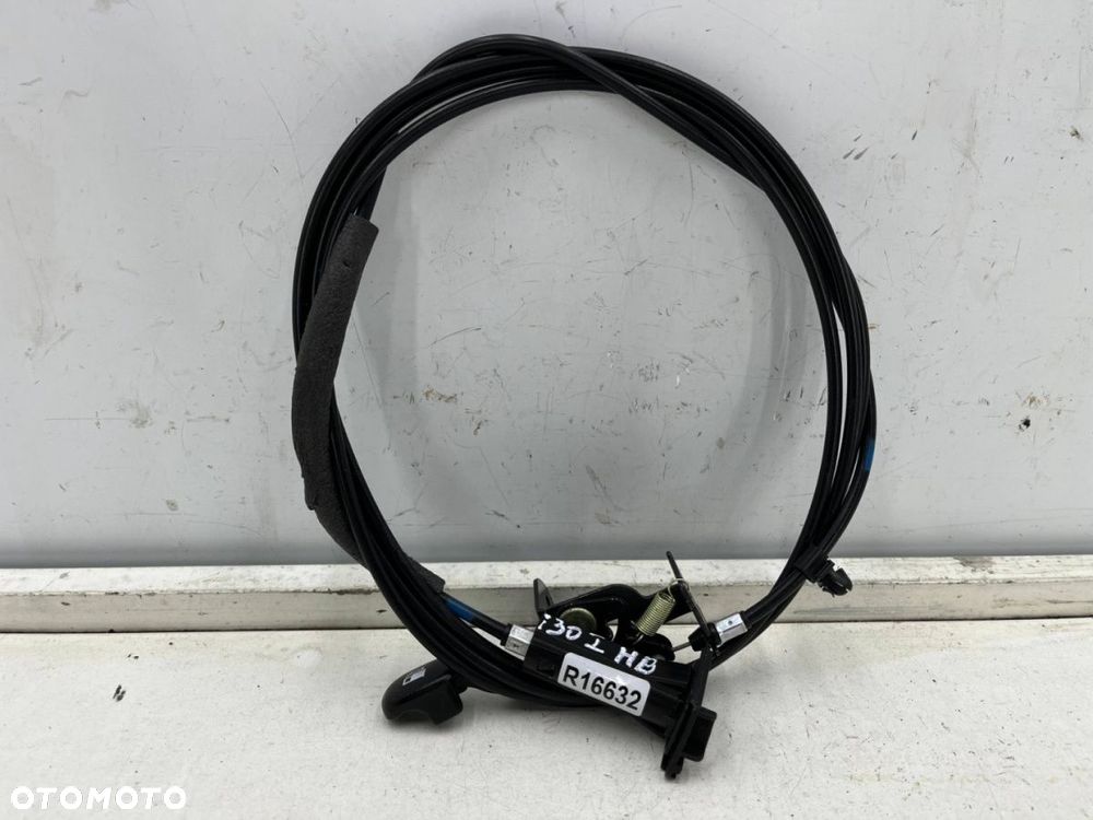 Linka klapki wlewu paliwa Hyundai i30 I FD 07-12r. HB 5Drzwi klamka zamek otwierania rygiel - 1