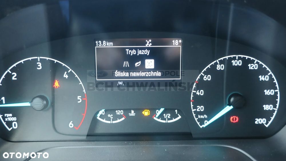 Ford Transit L4 RWD Trend - 24