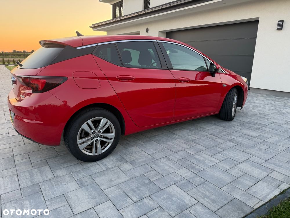 Opel Astra 1.4 T Dynamic - 4