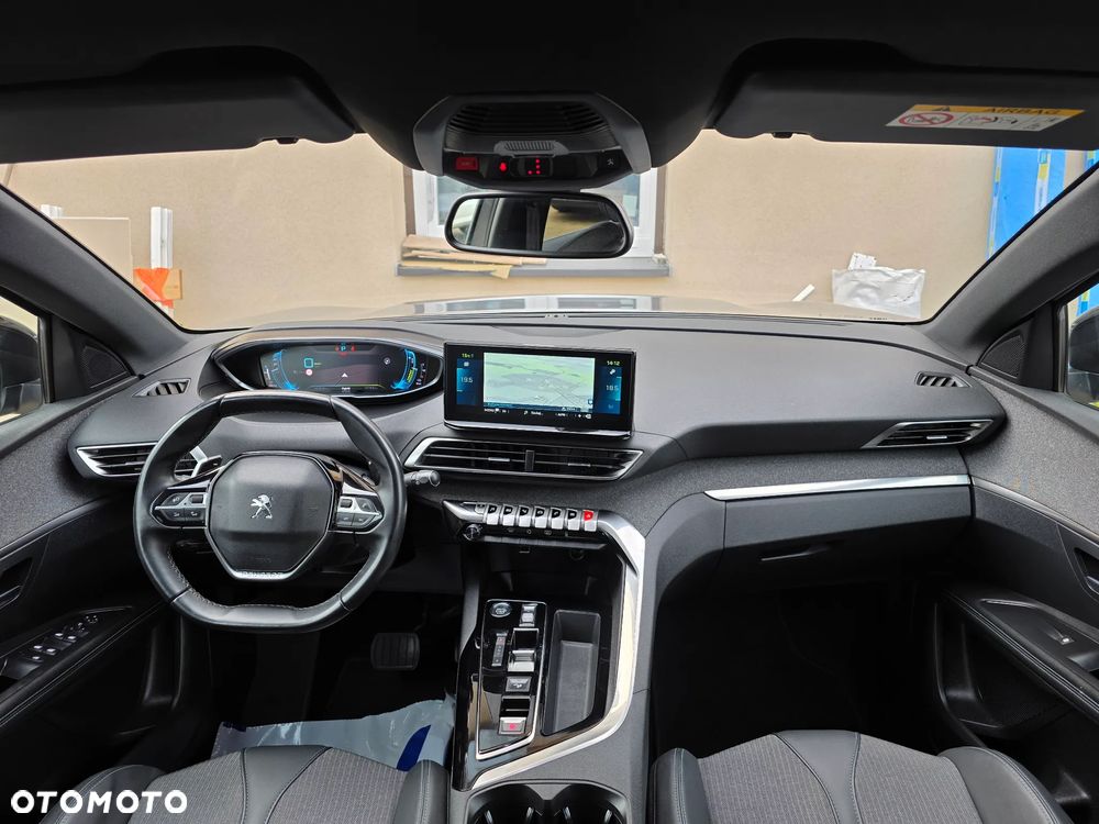 Peugeot 3008 1.6 PureTech Hybrid4 PHEV Allure S&S EAT8 - 33