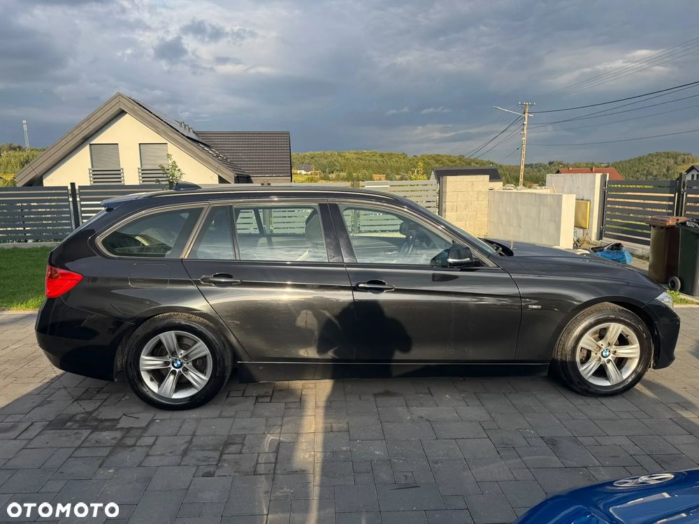 BMW Seria 3 316d Sport Line - 8