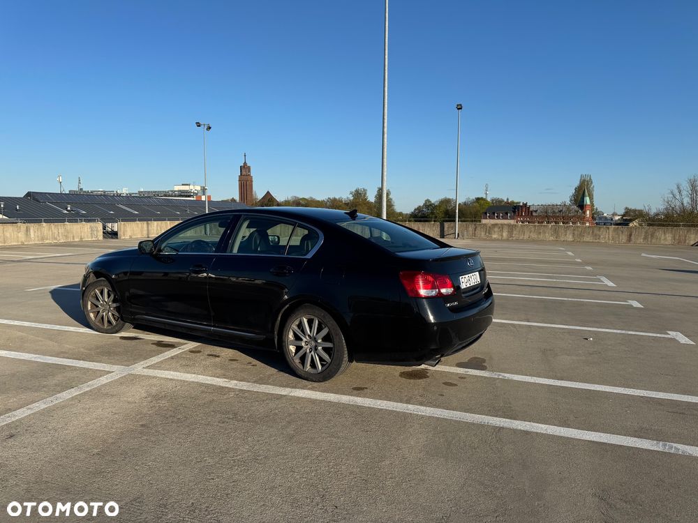 Lexus GS 350 AWD - 3