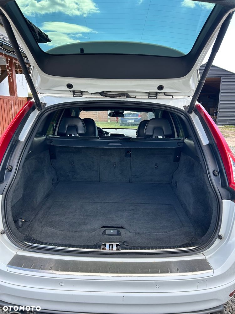 Volvo XC 60 - 6