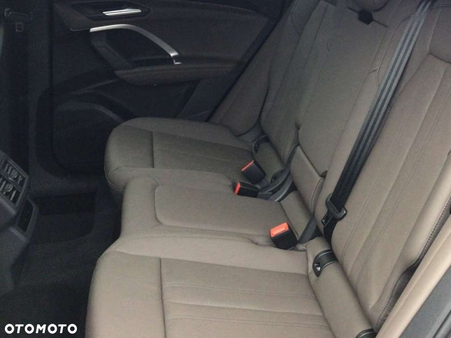 Audi Q5 40 TFSI mHEV Quattro S Line S tronic - 13