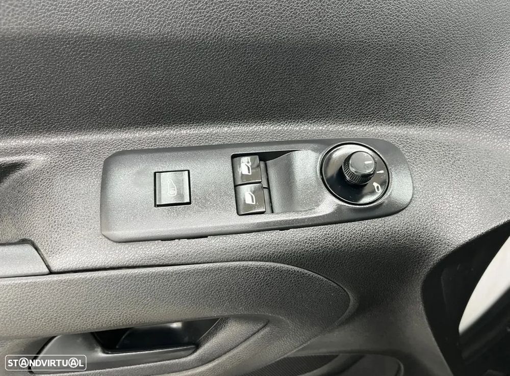 Peugeot Partner 1.6 Bluehdi 75Cv *GPS - 11