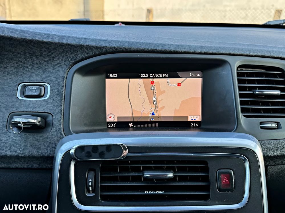 Volvo S60 D2 Geartronic Momentum - 11