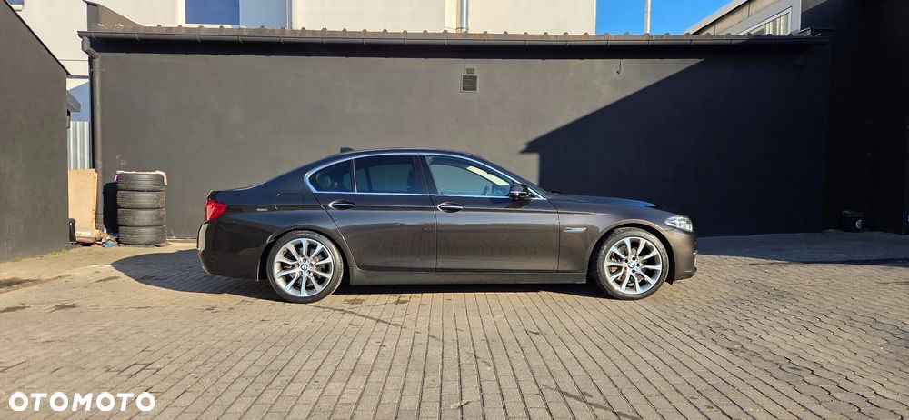 BMW Seria 5 535d xDrive Sport-Aut Luxury Line - 6