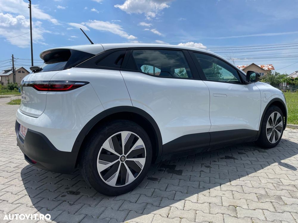 Renault Megane - 5