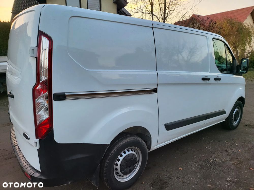 Ford Transit Custom - 9
