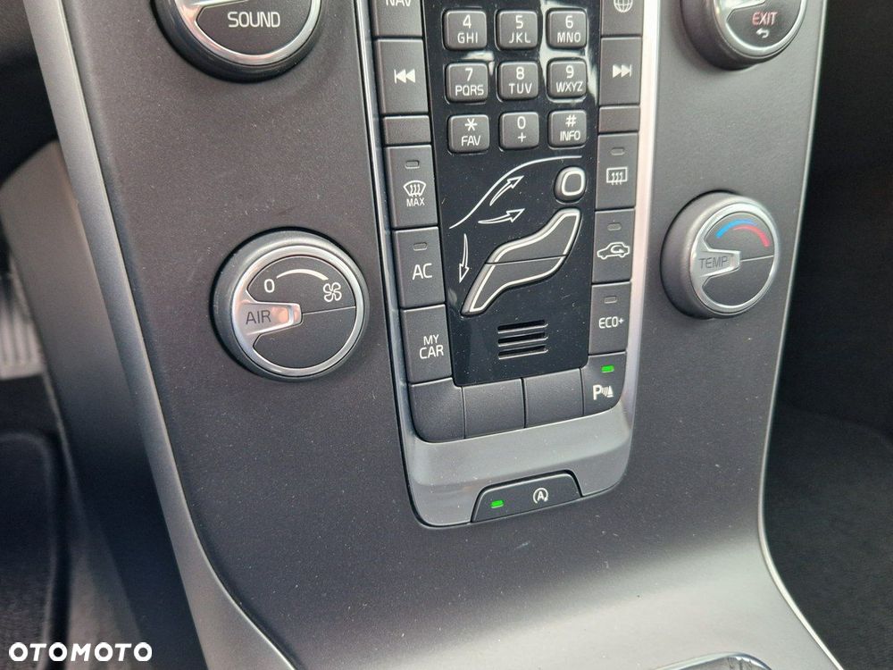 Volvo V40 D2 Drive-E Kinetic - 33