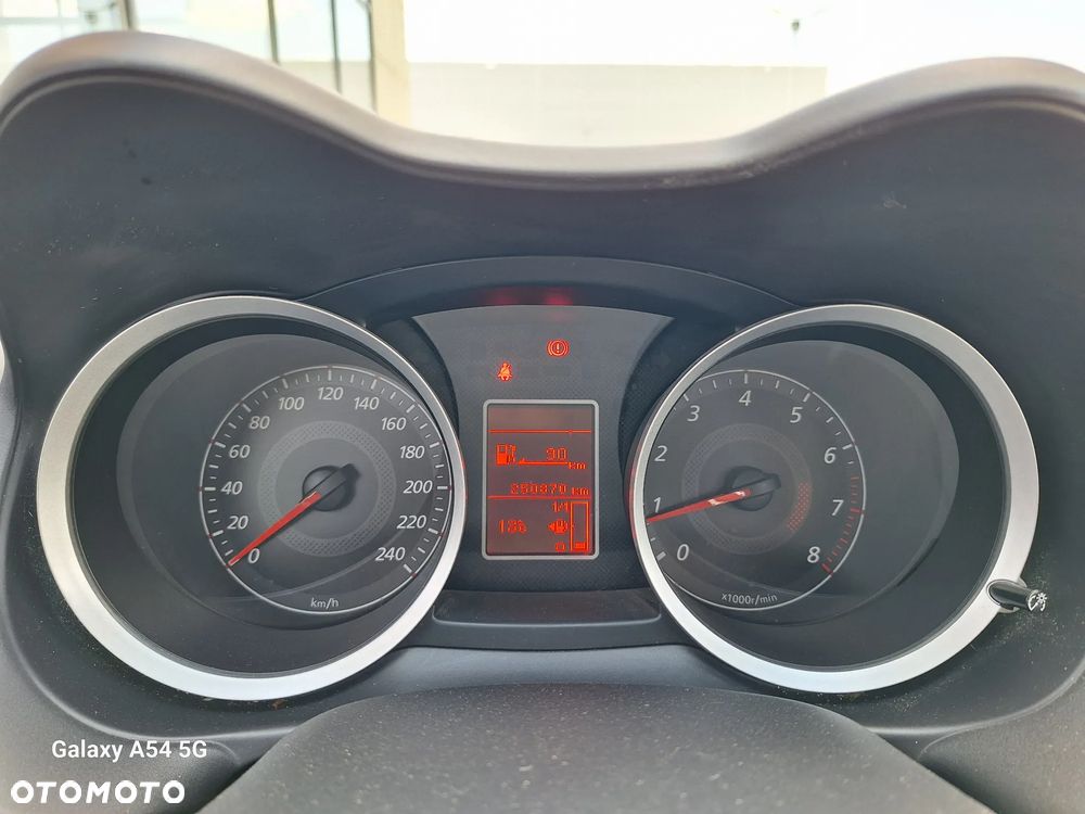 Mitsubishi Lancer 1.5 Inform - 17