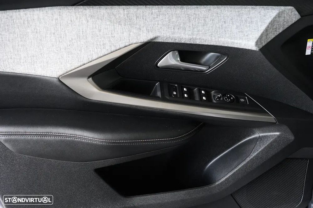 Peugeot 3008 1.2 Hybrid Allure e-DCS6 - 46