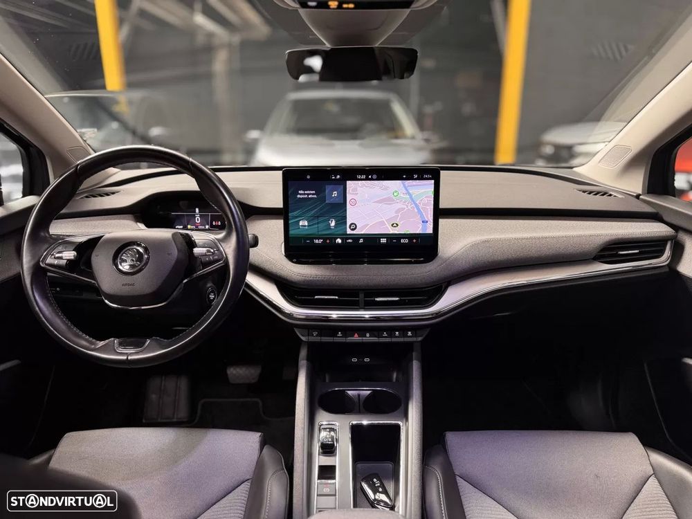 Skoda Enyaq iV 60 — fotografia 10