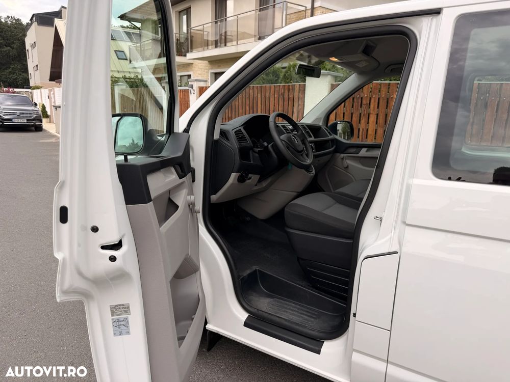 Volkswagen Transporter - 18