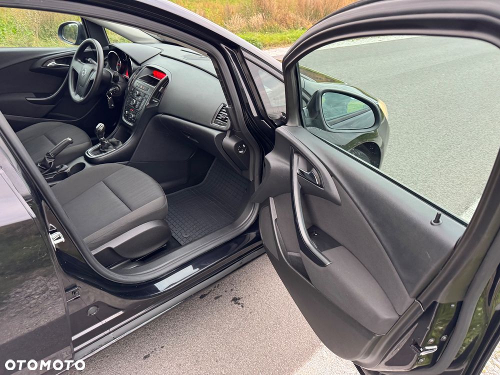 Opel Astra 1.4 Turbo - 13