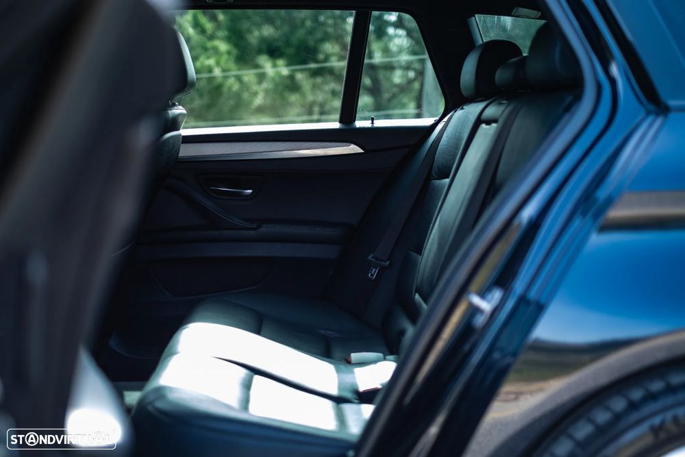 BMW 520 d Pack M Auto - 22