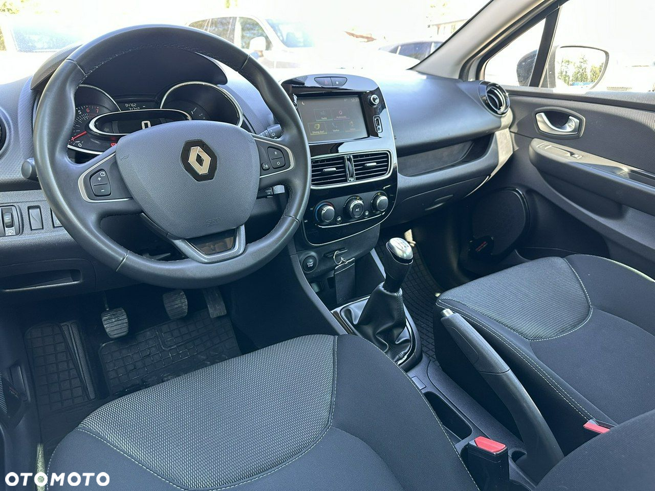 Renault Clio 0.9 Energy TCe Zen - 20