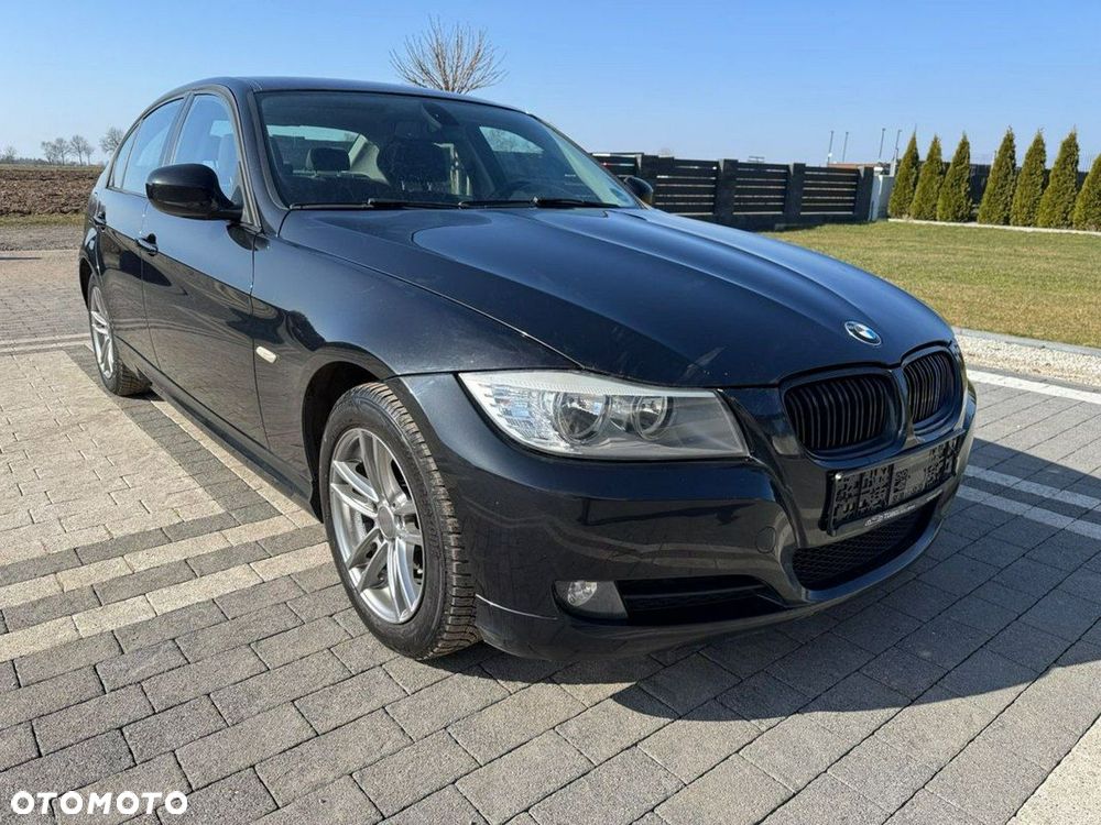 BMW Seria 3 318d DPF Edition Lifestyle - 1