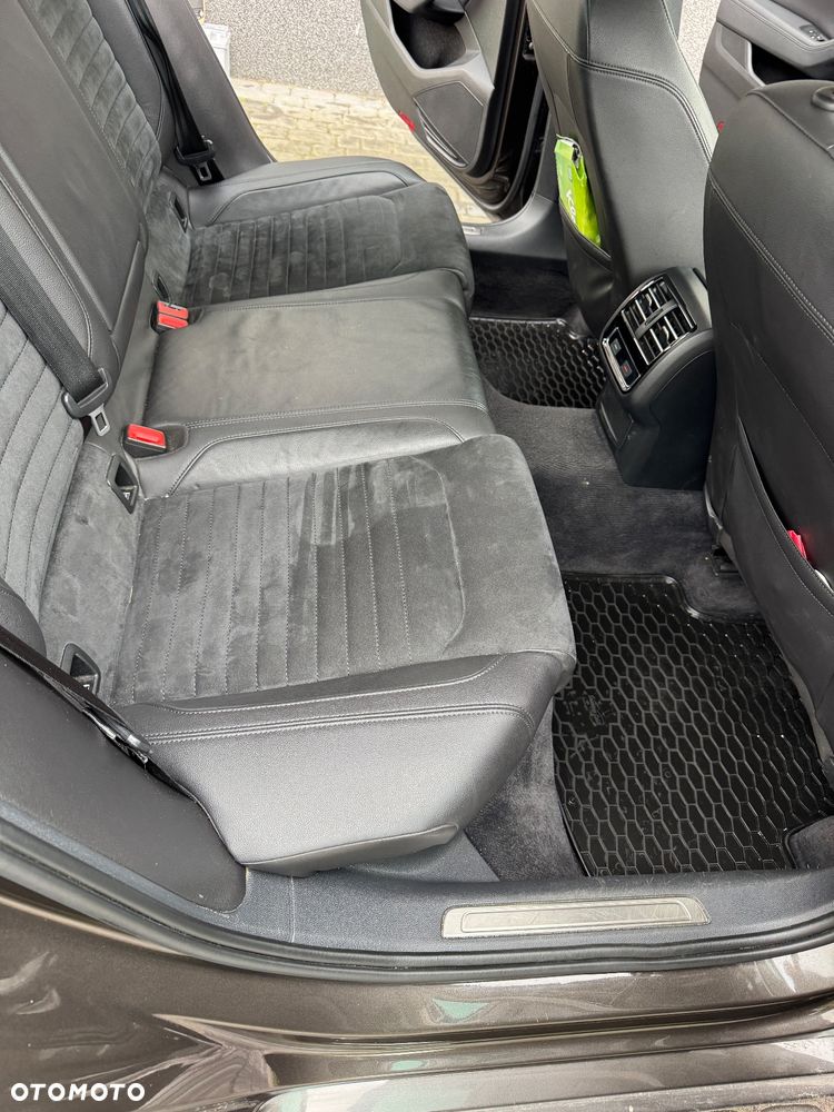 Volkswagen Passat 2.0 TDI BMT 4Mot Highline DSG - 36