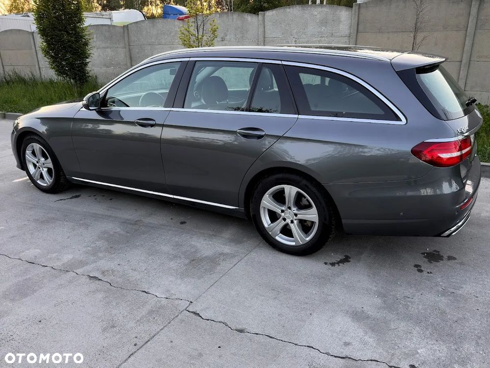 Mercedes-Benz Klasa E 200 9G-TRONIC Avantgarde - 4