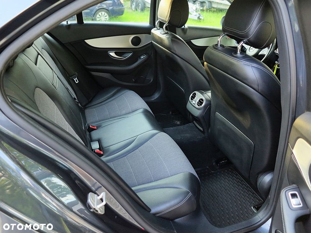 Mercedes-Benz Klasa C 200 (BlueTEC) d Avantgarde - 16